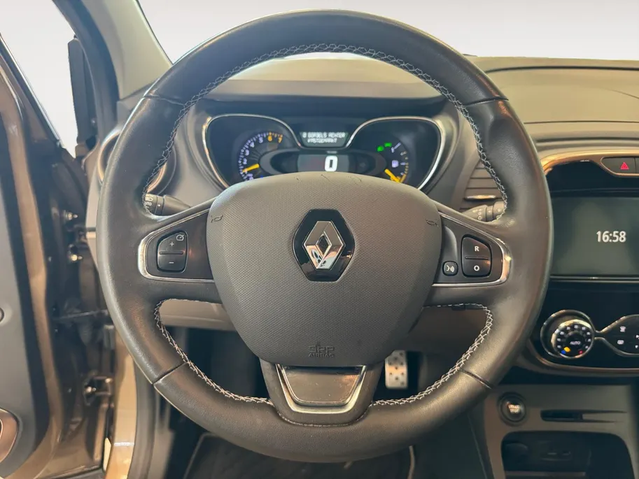 Renault Captur 0.9 TCE | BARISTA | PACK CITY | TREKHAAK | DEALERONDERHOUDEN |