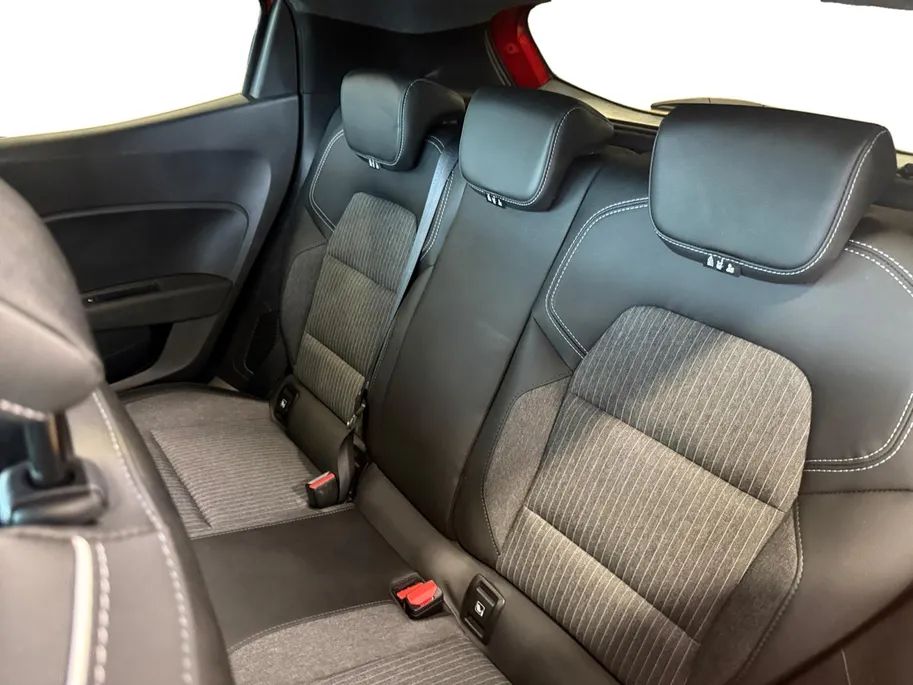 Mitsubishi Colt 1.6 HEV First Edition *Automaat*Navi+Camera*Climate*Stoel/Stuur Verw.*Adaptive Cruise*Sportieve Auto!