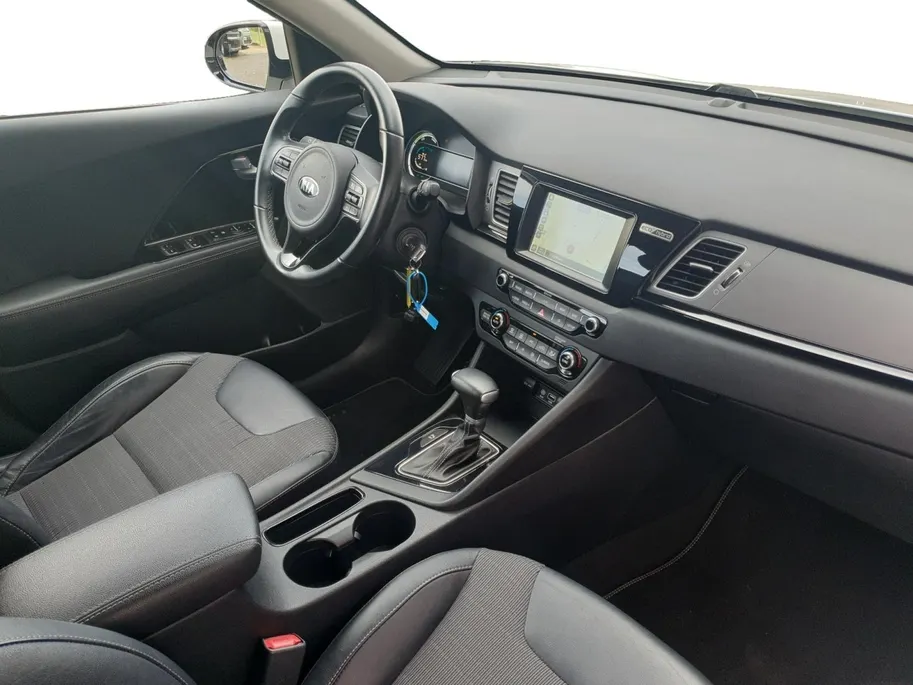 Kia Niro 1.6 GDi Hybrid DynamicLine | Navigatie | Camera | Climate control | Cruise control | Apple Carplay / Android auto | Verbruik 1 op 20!