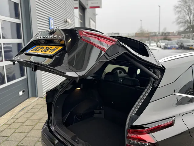 Nissan QASHQAI 1.3 MHEV Xtronic Tekna Plus op 19'All-Season Leder pano