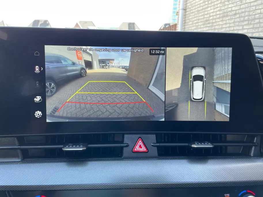 Kia Sportage 1.6 T-GDi Plug-in Hybrid AWD GT-Line *Navi+360Camera*Schuif/kanteldak*Stoelverwarming/ventilatie*Climate Control*Adapt. Cruise Control*Elekt. Stoelen*Harman Kardon Audio*Zeer nette auto!