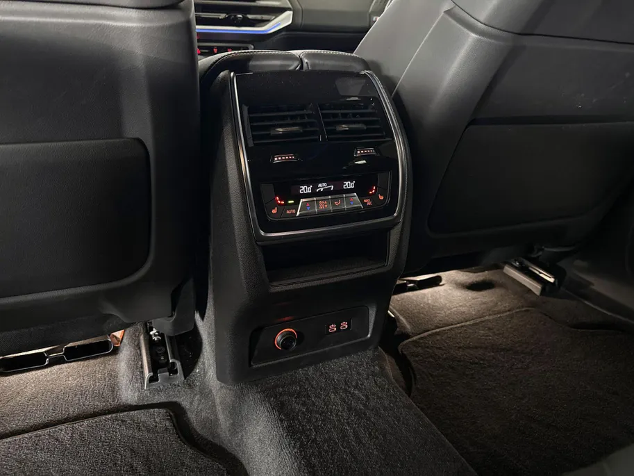 BMW XM PHEV 50e 30 kWh