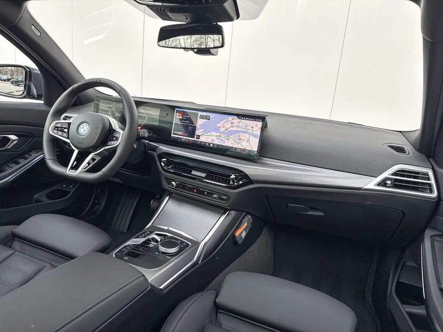 BMW 3 Serie Touring 330e
