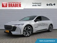 Mazda 6 6e Takumi Long Range 80 kWh | Stuur-/stoelverwarming + ventilatie | 360 camera | Pano dak | Zwart leer | 19' LM | HUD | LED | Elek. stoelverst. |