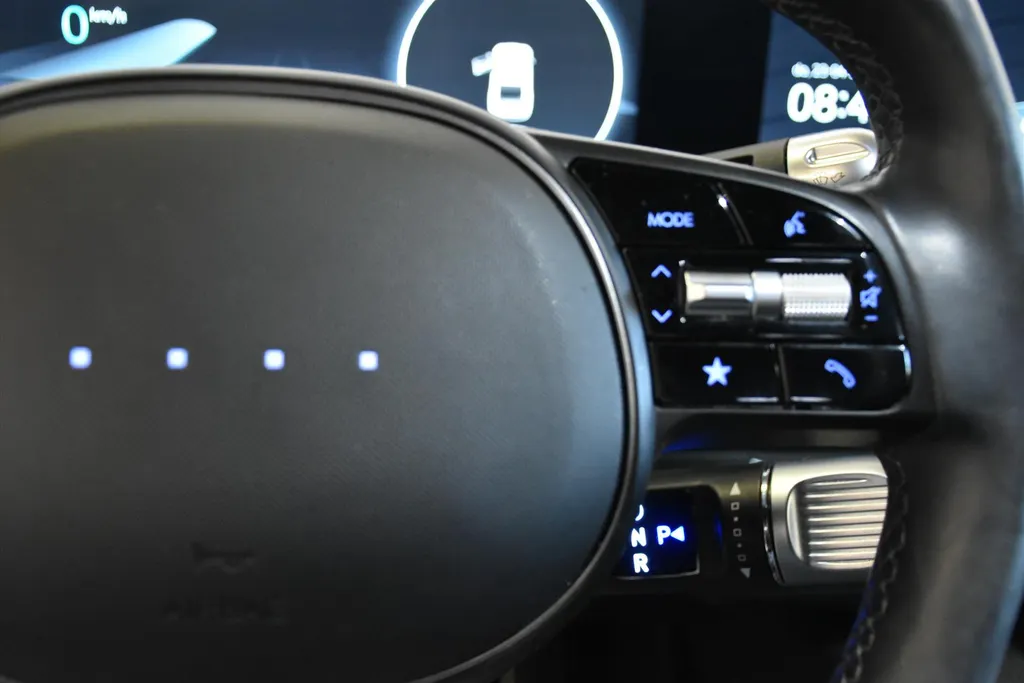 Hyundai IONIQ 6 77,4 kWh 325pk AWD First Edition I Schuifdak I SOH 100%