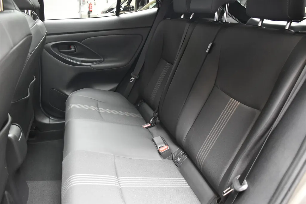 Toyota Yaris Cross 1.5 VVT-I Hybrid 116pk CVT Dynamic