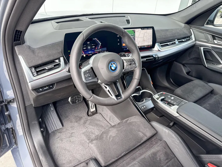 BMW X1 xDrive25e