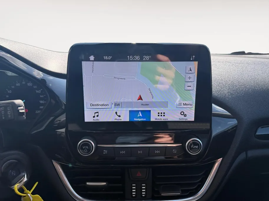 Ford Fiesta 1.5 TDCi Titanium Lease Edition | 1ste eigenaar | Volledig Zeeuw & Zeeuw Onderhouden | Winter Pack | Achteruitrijcamera | Apple Carplay & Android Auto |