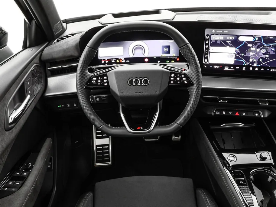 Audi Q3 1.5 200kW e-hybrid S edition 272 PK · MMI Experience pro · Tech plus · 20' LM Velgen