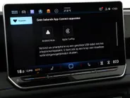 Volkswagen Tiguan 1.5 eHybrid 272pk DSG R-Line Business · Trekhaak · Panoramadak · Dodehoeksensoren · Apple/Android Car Play · Camera · Garantie t/m 23-08-2028 of 100.000km