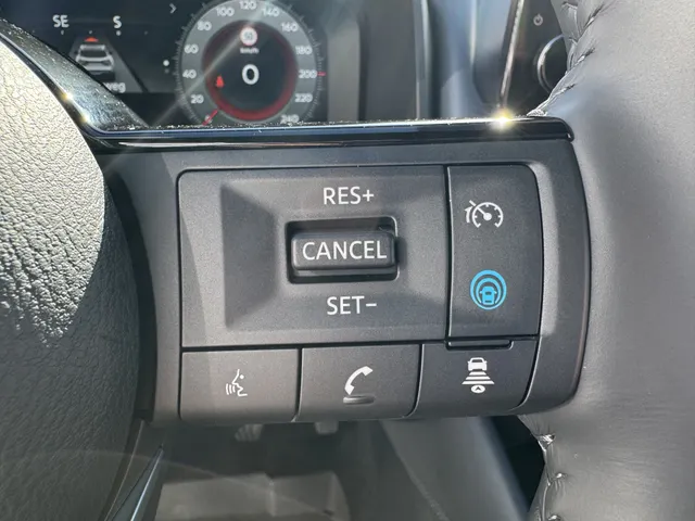 Nissan QASHQAI 1.3 MHEV Tekna Cold pack