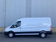 Ford Transit 350 2.0 TDCI 130 pk L3H2 Trend Navigatie - Apple Carplay/ Android Auto - Achteruitrijcamera - laadruimtebescherming