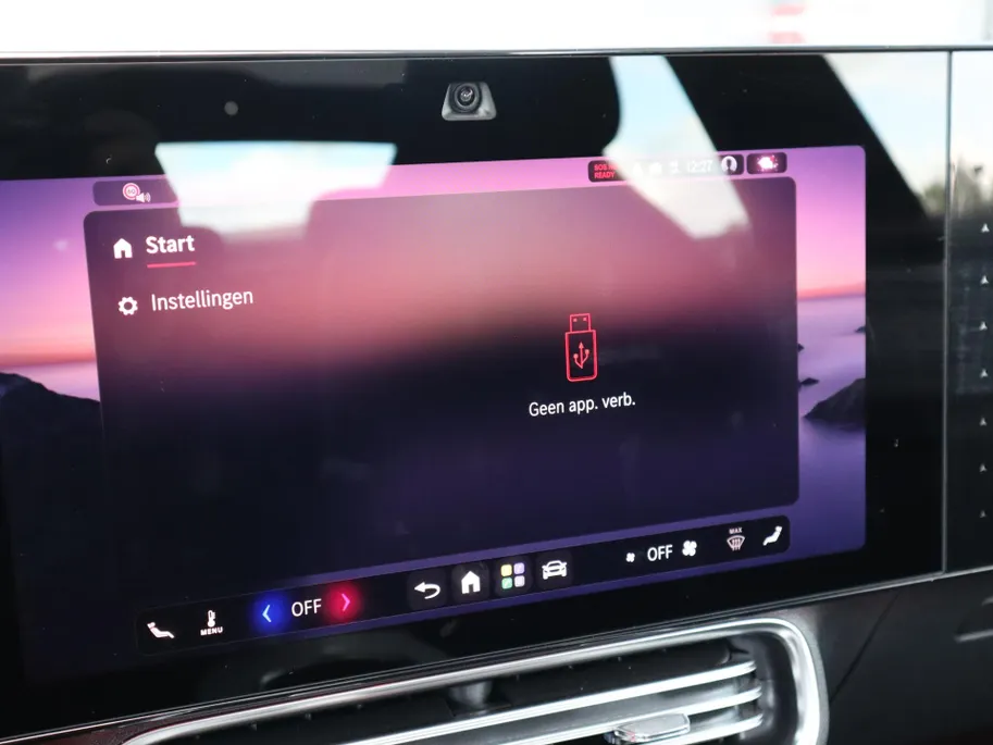 Mercedes-Benz CLA 200 Business Solution AMG