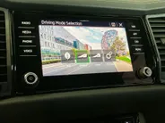 Škoda Kodiaq 1.5TSI/150PK Sportline Business 7p. DSG · Panoramadak · Camera · Leder/Alcantara · Apple/Android Car Play ·