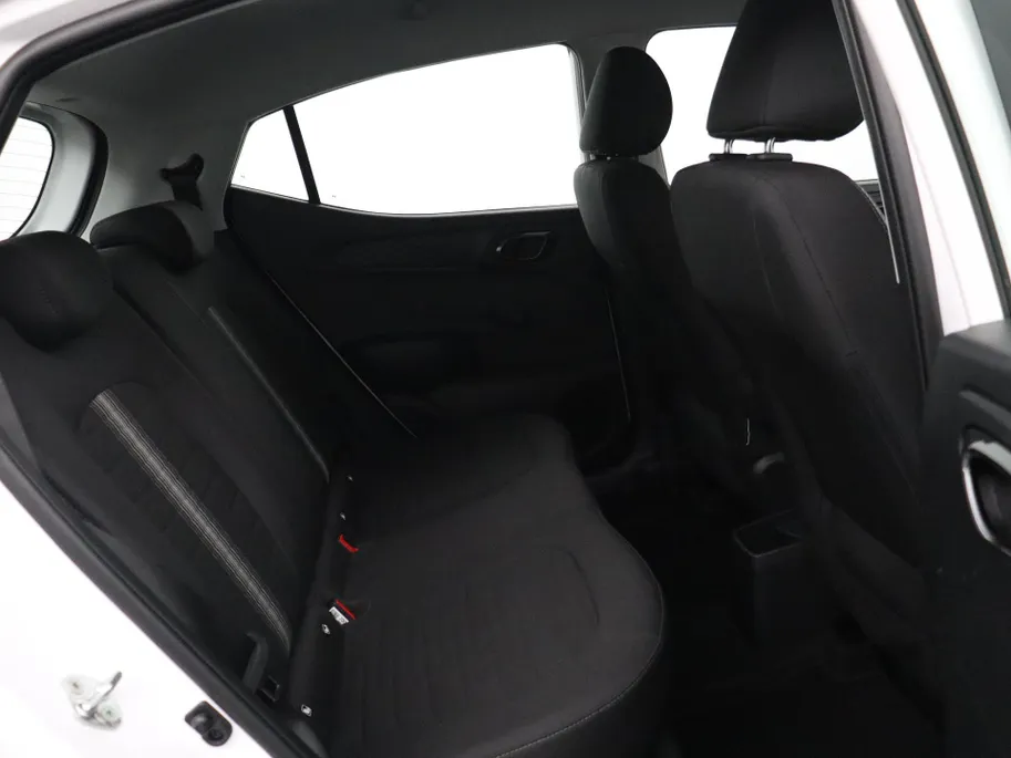 Hyundai i10 1.0 Comfort | Carplay | Airco | Cruise | NU Rijklaarprijs! Incl.12 Maanden, APK, Onderhoudsbeurt etc! Premiumpakket gratis!