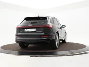 Audi e-tron 55 quattro 408pk S edition · SOH 94,8% · Panoramadak · Luchtvering · 360 Camera · Apple/Android Car Play · Stoelverwarming · 21'' Inch ·