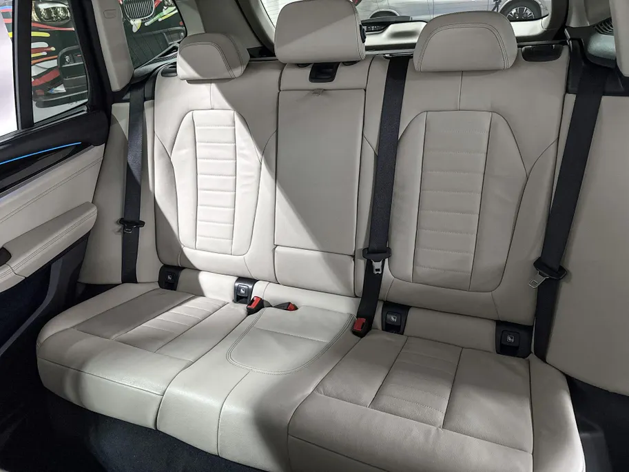 BMW X3 xDrive30e Business Edition Plus