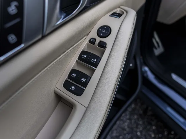 BMW X5 xDrive45e High Executive | M-pakket | Panoramadak | HUD
