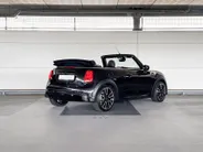 MINI Cooper Cabrio 1.5 Cooper John Cooper Works