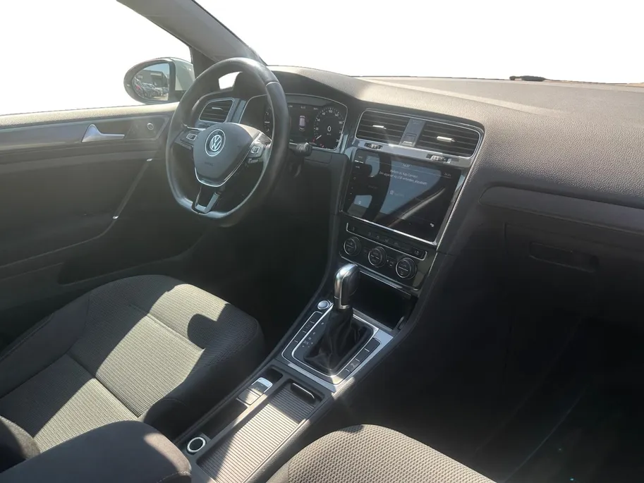 Volkswagen Golf 1.0 TSI Comfortline | Automaat | Carplay | keyless| Cruise | Camera |