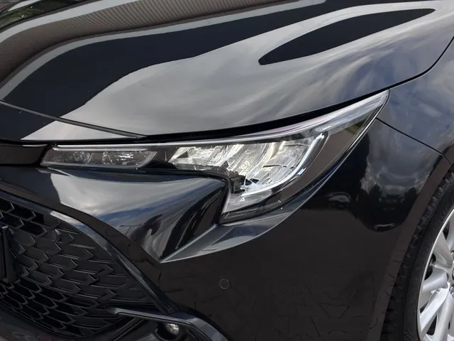 Toyota Corolla Touring Sports Hybrid 140 Dynamic Limited | Stoelverwarming | Parkeersensoren