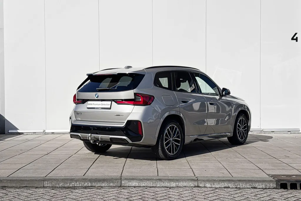 BMW iX1 xDrive30 M-Sport