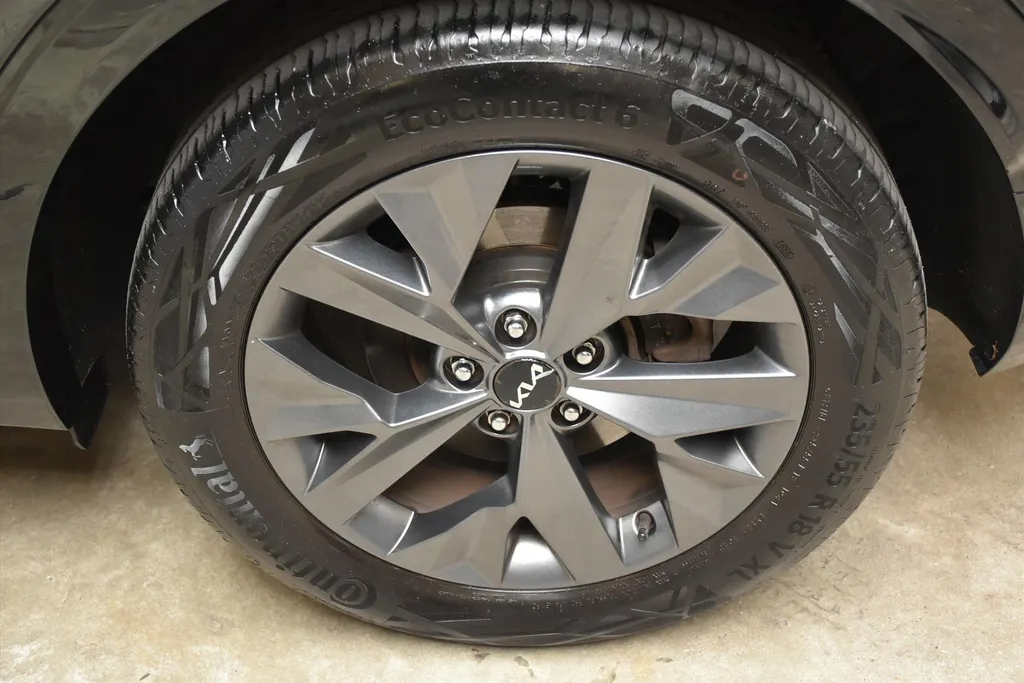 Kia Sportage 1.6 T-GDi 230pk Hybrid AT6 Dark Edition