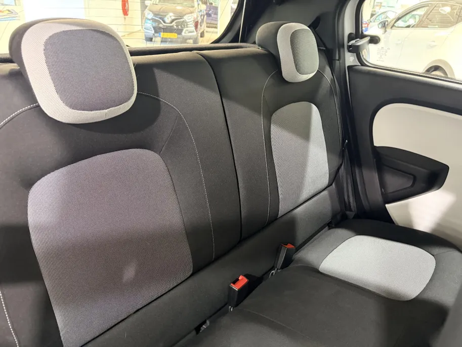 Renault Twingo 75PK SCe Collection | Airco | USB | Elektrische Ramen & Spiegels | Centrale Deurvergrendeling | LED Dagrijverlichting | Licht Sensor | Bluetooth |