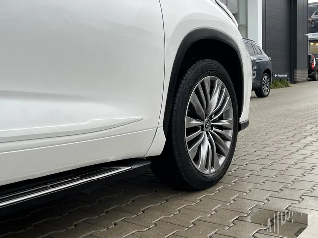 Toyota Highlander 2.5 AWD Hybrid Executive | 7 Persoons | Stoelventilatie | (42800km