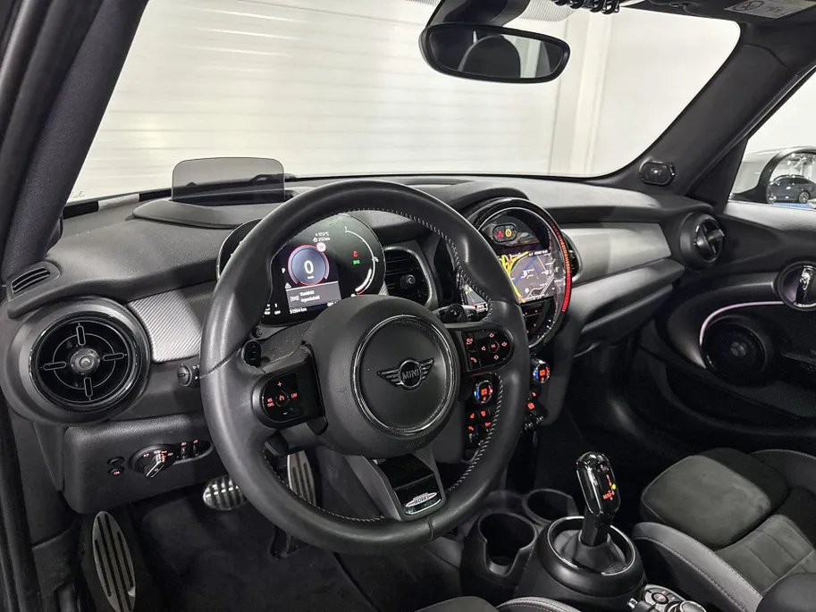 MINI Cooper 5-deurs Cooper S John Cooper Works