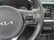 Kia e-Niro DynamicPlusLine 64 kWh | Airco | Navi | Camera | Privacy Glass | Trekhaak | Stoelverwarming | Stuurverwarming