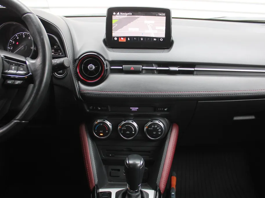 Mazda CX-3 2.0 SkyActiv-G 120 GT-M | Stuur-/stoelverwarming | Leer | Dodehoek detectie | Camera | Bose | HUD | LED | 18' LM | Cruise adapt. | Navi | Clima |