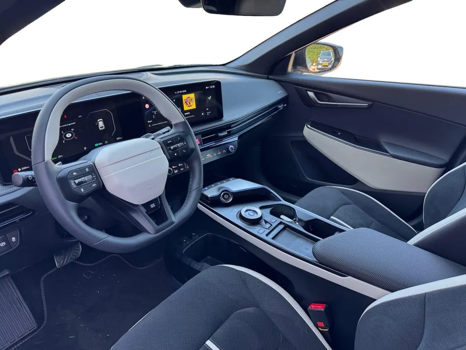 Kia EV6 GT-Line Business Edition 84 kWh | Two Tone | Climate control | Stoel verwarming + ventilatie voor | Elektrische voorstoelen met geheugen | 800V systeem