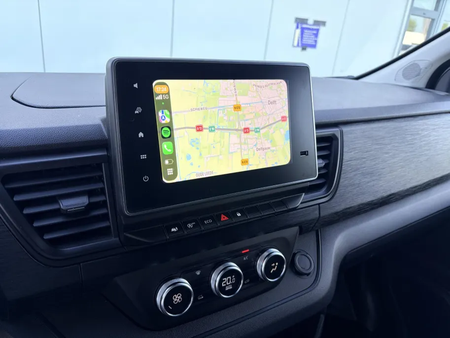 Renault Trafic 130PK Blue dCi T30 L2H1 Advance | 1ste Eigenaar | Trekhaak 2500 KG Trekgewicht | Apple Carplay/Android Auto | Climate Control | Cruise Control | Parkeersensoren |