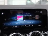 Mercedes-Benz GLA 250 e AMG Line l Trekhaak l Panoramadak l Keyless l Stoelverwarming l Memory