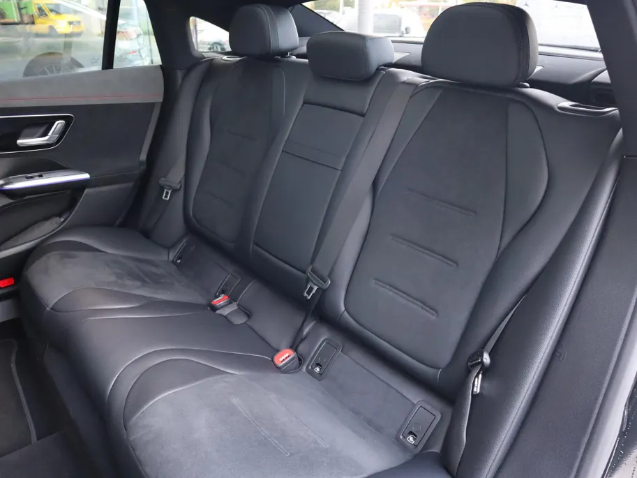 Mercedes-Benz EQE 350 AMG Line 89 kWh
