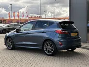 Ford Fiesta 1.0 EcoBoost Hybrid ST-Line Winter Pack I Apple Carplay/Android Auto I Lichtmetalen Velgen I LED Verlichting I