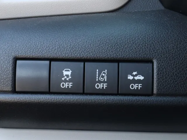 Suzuki Swift 1.2 Select Hybrid AdaptiveCruise | Carplay