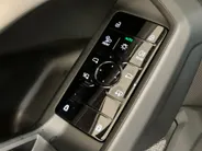 Audi Q5 S Line 299PK e-hybrid quattro · Panoramadak · 360°Camera · Trekhaak  Drive select · Garantie t/m 18-03-2031 of 100000km.