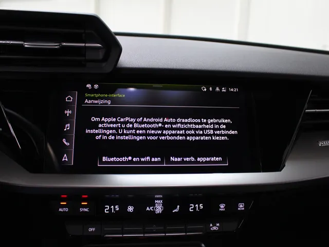 Audi A3 Sportback 30 TFSI Advanced edition Navigatie | Cruise Control | 17' Velgen | PDC
