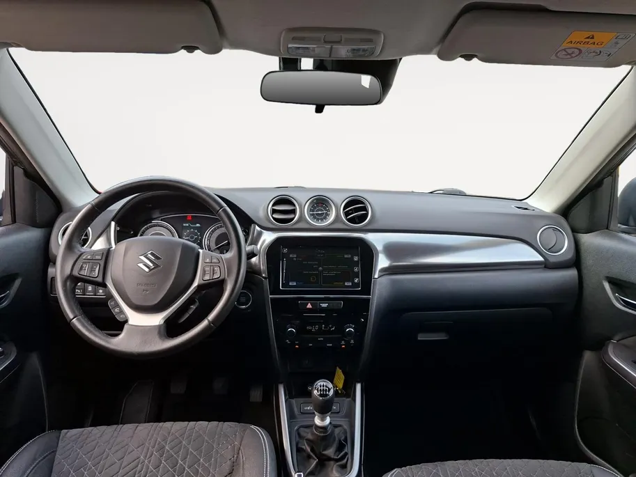 Suzuki Vitara 1.4 Boosterjet Stijl | Volledig onderhouden | Hoge instap | Navigatie | Achteruit rij camera
