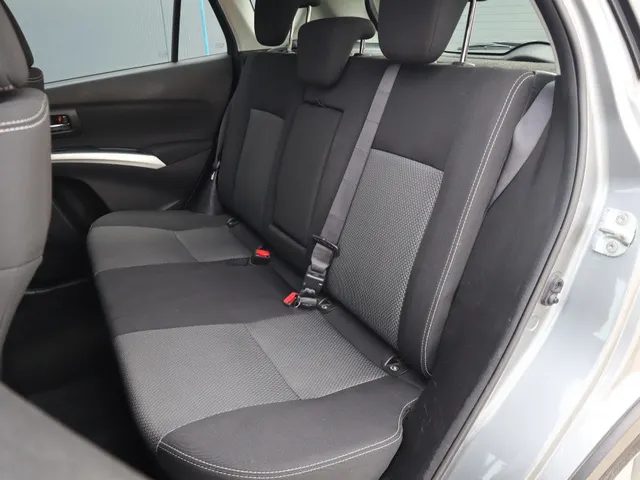 Suzuki S-Cross SX4 1.6 Comfort | Carplay | Trekhaak | All Seasons