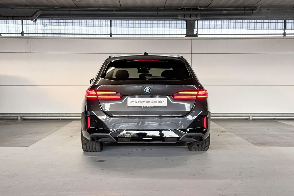 BMW 5 Serie Touring 550e xDrive
