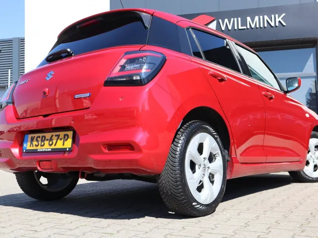 Suzuki Swift 1.2 Select Hybrid AdaptiveCruise | Carplay