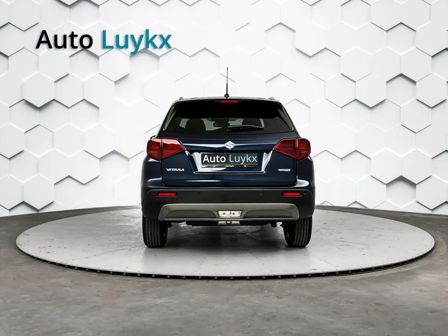 Suzuki Vitara 1.4 Style Smart Hybrid Automaat | Panoramadak | €2.000,- + €750,- voorraadkorting!