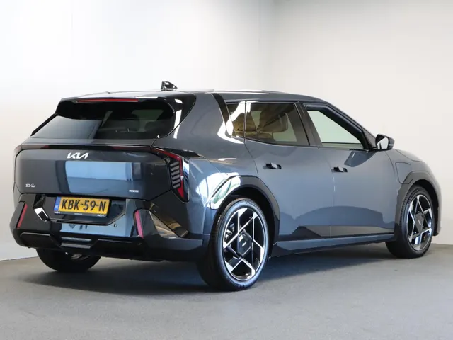 Kia EV4 GT-Line Business Edition 81.4 kWh