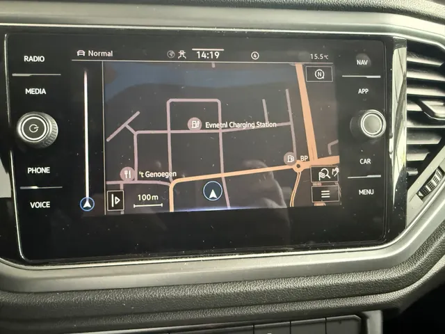 Volkswagen T-Roc 1.0 TSI Style Bns