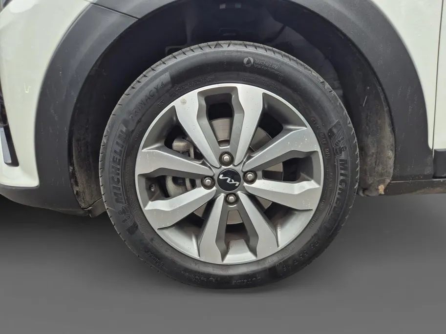 Kia Stonic 1.0 T-GDi MHEV DynamicPlusLine | Cruise Control | Climate Control | Navigatie | LM Velgen | Camera | Privacy Glass |