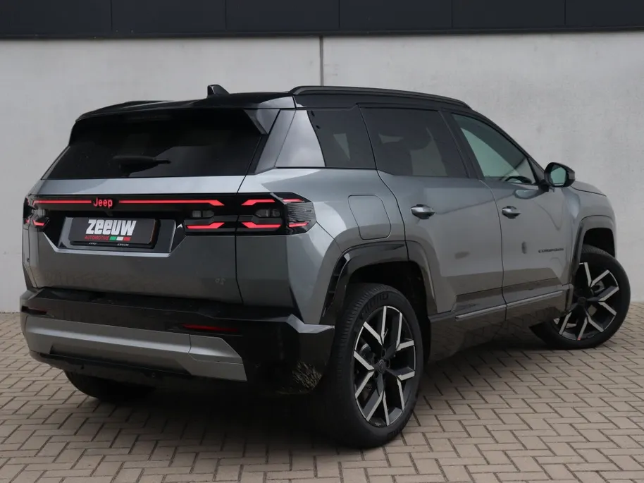 Jeep Compass First Edition 74 kWh | Schuifdak | Premium | 360cam | 20'