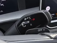 Volkswagen Tayron R-Line Edition 1.5 eHybrid 204 PK 6 versn. DSG · Black Style Pakket · Trekhaak inklapbaar, met elektrische ontgrendeling, incl. aanhangermanoeuvreerhulp Trailer Assist ·